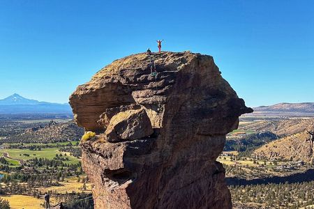 Smith Rock Beginner Rock Climbing Course with Certified Guides