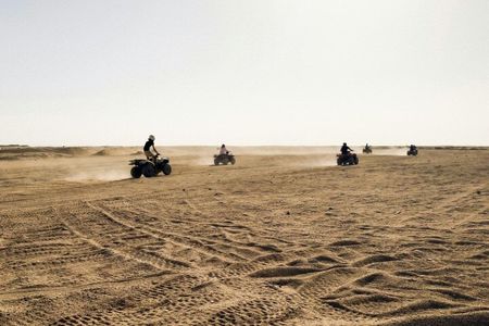 Agafay Desert : Dinner Show with Quad Bike & Camels