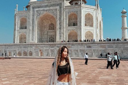India taj mahal one day tour by express train