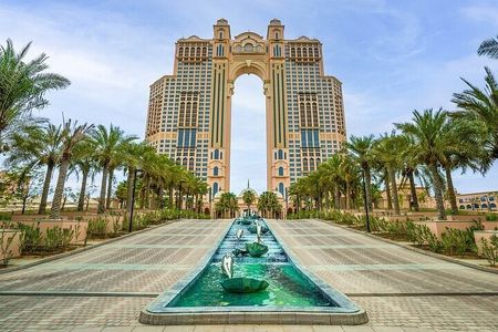 Modern Marvels of Abu Dhabi a Private Full Day Tour