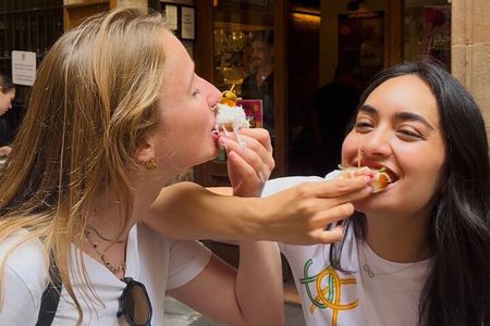 Barcelona Tapas Tour, Taverns, History & Local Culture