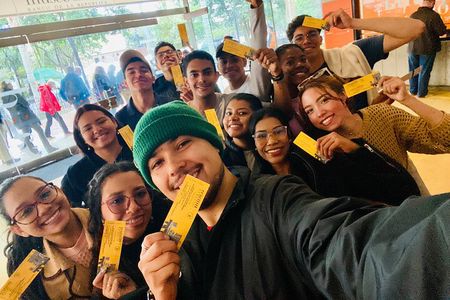 4 Guided Museum Tours with Coffee Tasting & Snack in Bogotá