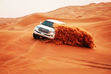 Premium Desert Safari in Dubai with Buffet Dinner