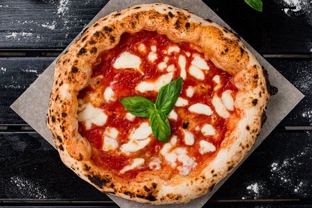 Authentic Naples Food Tour with 8+ Tastings of Pizza, Wine & More