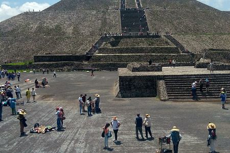 Teotihuacan and Tula Pyramids Day trip from Mexico City 