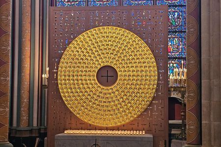 Notre Dame Access: Explore Inside with a licensed Guide.