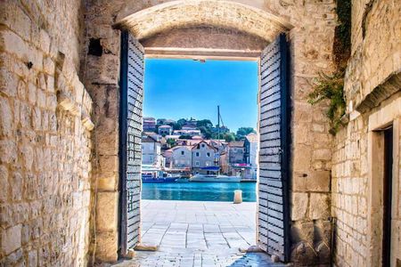 Split and Trogir Group Tour Designed for Cruise Travelers