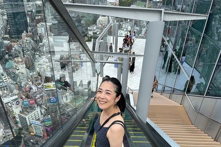 5hrs Tokyo Walking Tour with Hitomy 