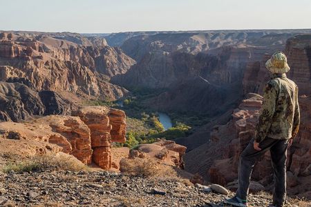 Advantures in Charyn Canyon. Private tour.