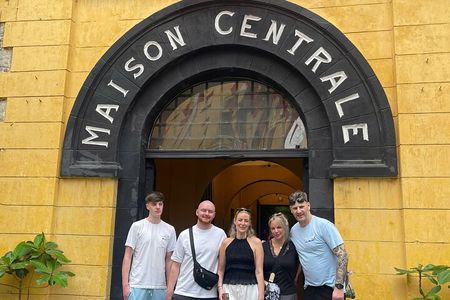 Hoa Lo Prison and Little Paris Tour in Hanoi (French Quarter)