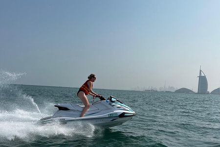 Jet Ski Ride & Breakfast by the sea - Dubai