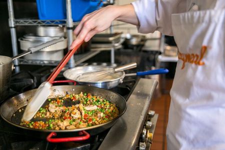 Make Spanish Tapas & Paella + Unlimited Wine (3-Course Meal)