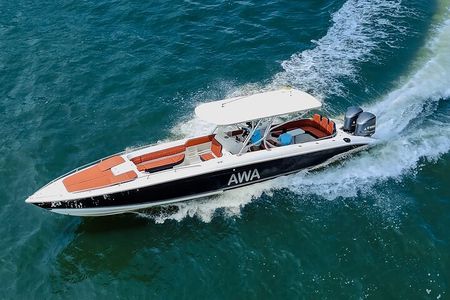 Large Boat Rental in Cartagena de Indias