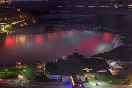 Toronto to Niagara Falls Evening Tour