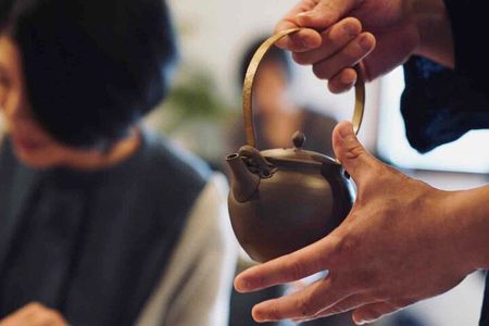 Tokoname Pottery and Teapots Studio Visit and Town Tour