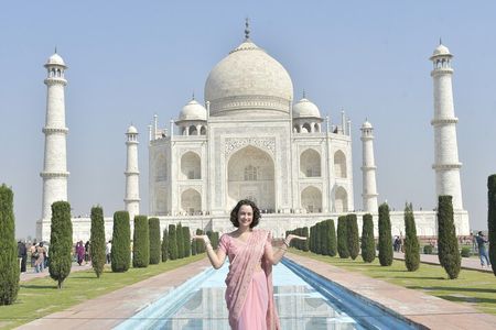 From Delhi: All Inclusive Same Day Trip To Taj Mahal & Agra Fort