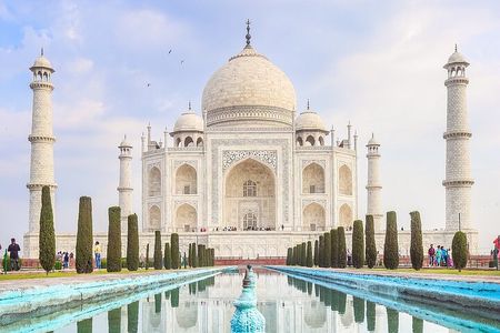 From Delhi: One Day Agra Private Taj Mahal Tour 