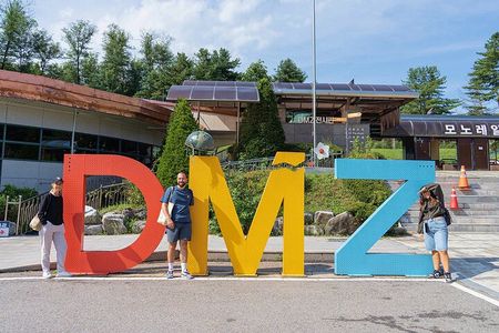 DMZ Tour from Seoul: 3rd Tunnel, North Korea View & UNESCO Valley