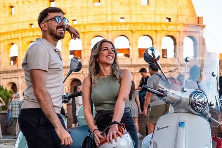 Vespa Tour with Local Guide