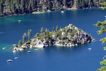 Emerald Bay Private Boat Tours