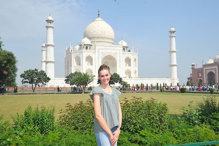 Sunrise Taj Mahal Tour with Agra Fort & Baby Taj from Delhi