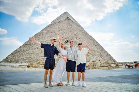 Cairo: Private Giza Pyramids, Sphinx, Saqqara & Memphis
