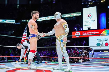 Wrestling + Tacos and Mezcal the best Experience