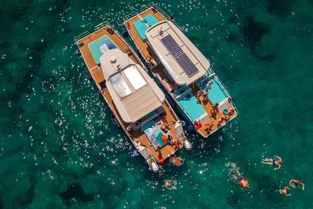 Luxury Blue Cave and Elaphiti Islands Small Group Tour