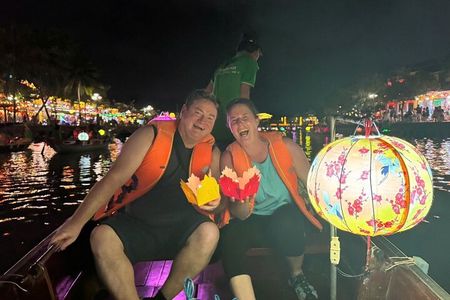 Hoi An Ancient City -Sampan Boat Ride- Night Market- Lanterns