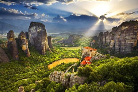 Day Trip to Meteora from Athens with A Private Driver