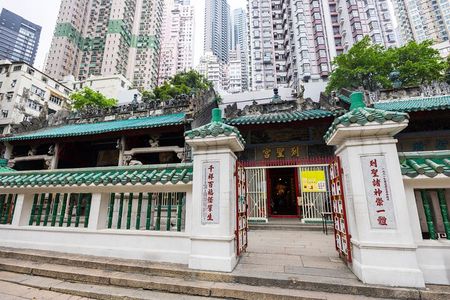 Hong Kong Highlights: A Private Layover Tour