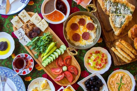 Istanbul Shore Excursion : Best Seller Private Istanbul Food Tour