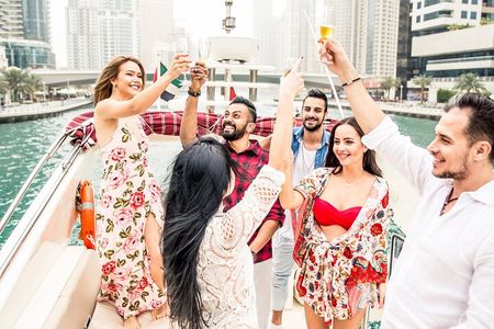 Yacht Rental Dubai
