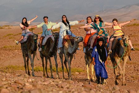 Marrakech to Agafay: Sunset Quad, Camels Ride &Traditional Dinner