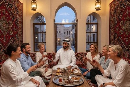 Private Tour Old Dubai Souks Creek and Abra Tour with Tastings 