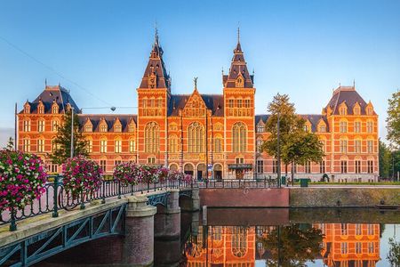 Rijksmuseum Ticket and Guided Tour with Optional Canal Cruise