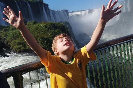 PRIVATE - Iguazu Falls side Argentine + boat option