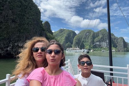 Halong Bay Day Tour Cruise Kayak and Cave Visit