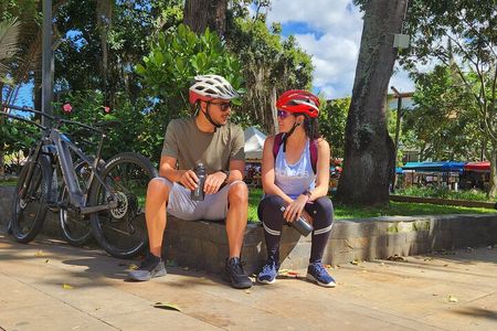 Private Medellín E-Bike Escape Pottery & Countryside