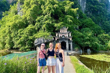 From Ha Noi/ Ha Long: 5-Day Pu Luong & Ninh Binh Nature Adventure