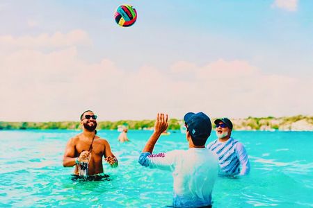 Bacalar Hidden Cenotes & Pirate’s Channel – Ultimate Boat Tour 