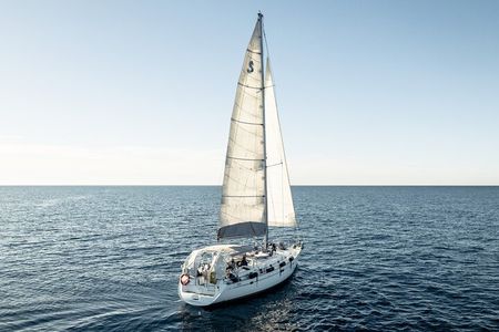 Sail in Style: Exclusive Snorkel Tour in Los Cabos