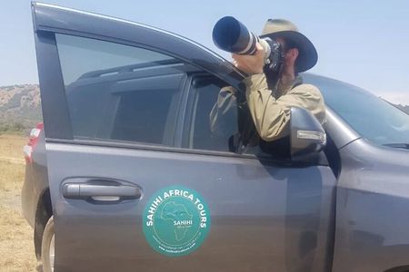 Full-Day Private Akagera National Park Tour with Lunch 