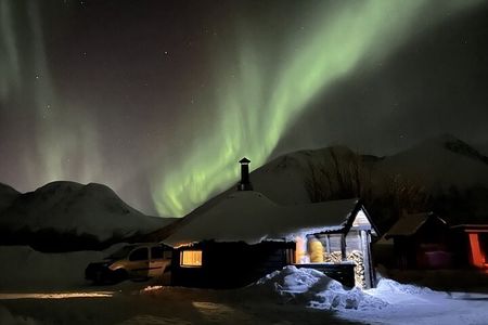 Northern Lights Basecamp Experience with Local Warm Meal
