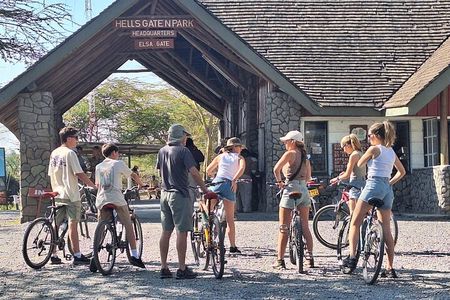 Full-Day Tour to Hell's Gate and Lake Naivasha from Nairobi