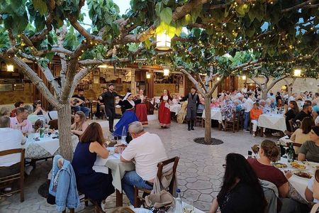 Rethymno: Cretan Night with Dinner and Live Music, LOCAL GUIDE