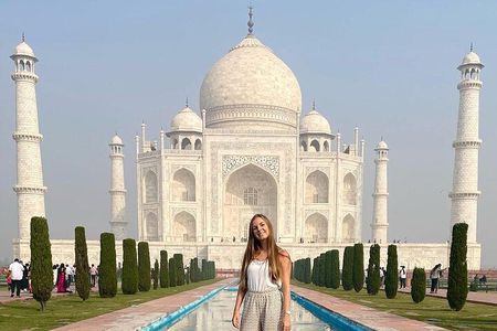 Luxury Same Day Taj Mahal tour From Delhi - All Inclusive