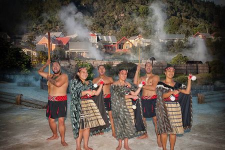 From Auckland, Rotorua Waiotapu and Maori Village Tour with Haka