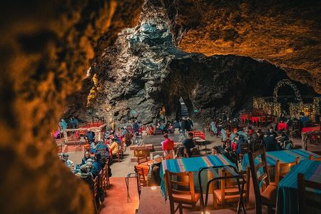 Hot Air Balloon Flight Teotihuacan With Pickup and Breakfast