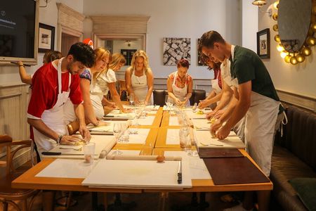 Authentic Roman Carbonara Cooking Class 